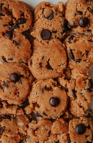 
            
                Load image into Gallery viewer, Chocolate Chip Cookie Dough
            
        